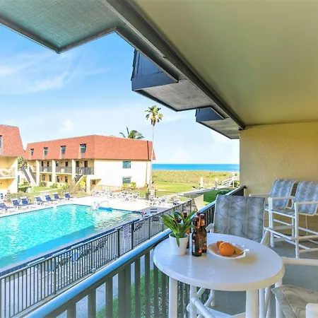 Cocoa Beach Club Room photo
