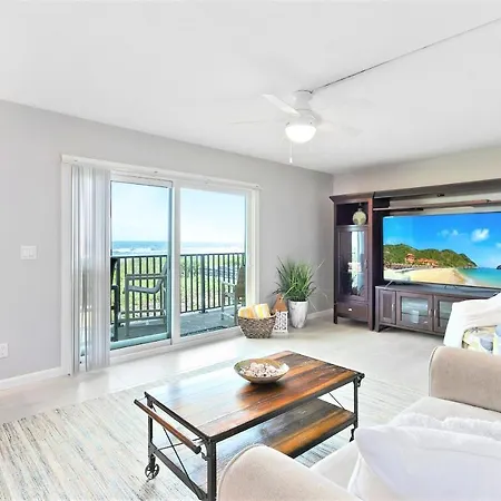 Cocoa Beach Club Room photo